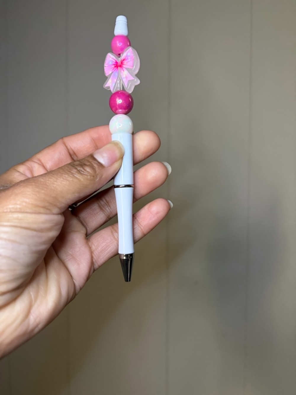 Pink Beaded Bow Top Pen